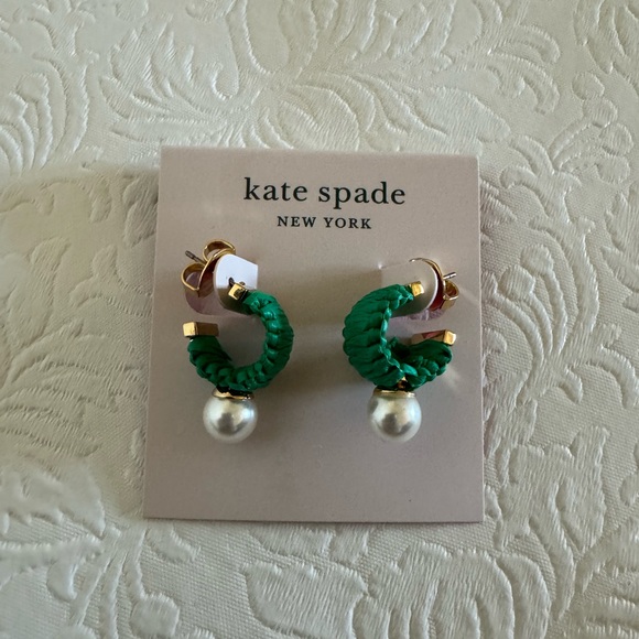 Kate Spade imitation pearl mini hoop earrings - Picture 4 of 4
